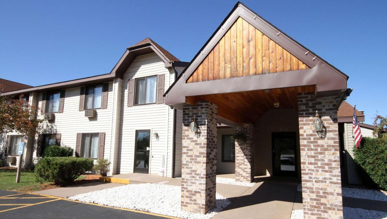 Magnuson Hotel Country Inn Ishpeming Exterior foto
