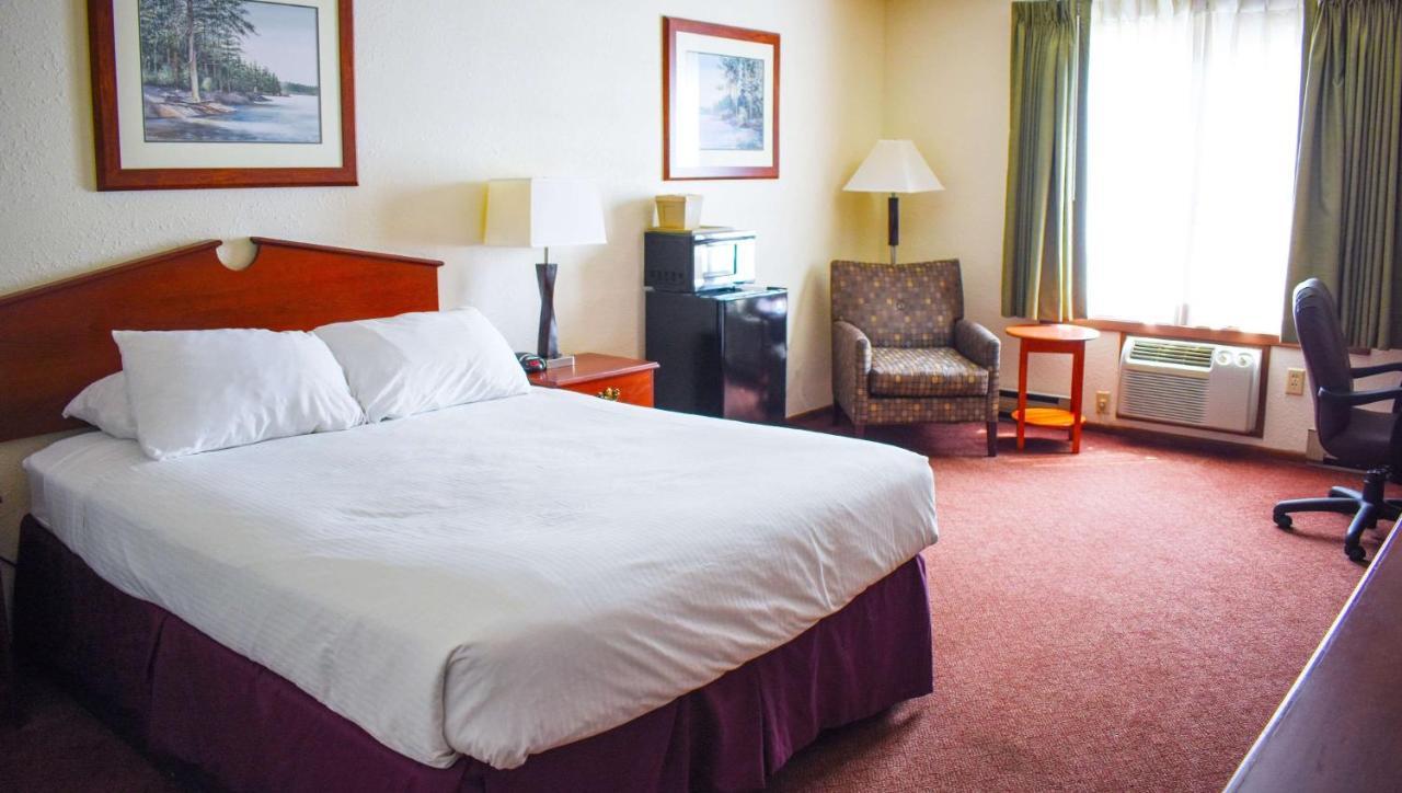 Magnuson Hotel Country Inn Ishpeming Exterior foto